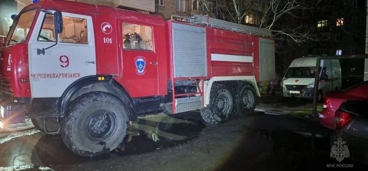 В ЛНР горела квартира в пятиэтажке: есть погибшие и пострадавшие 