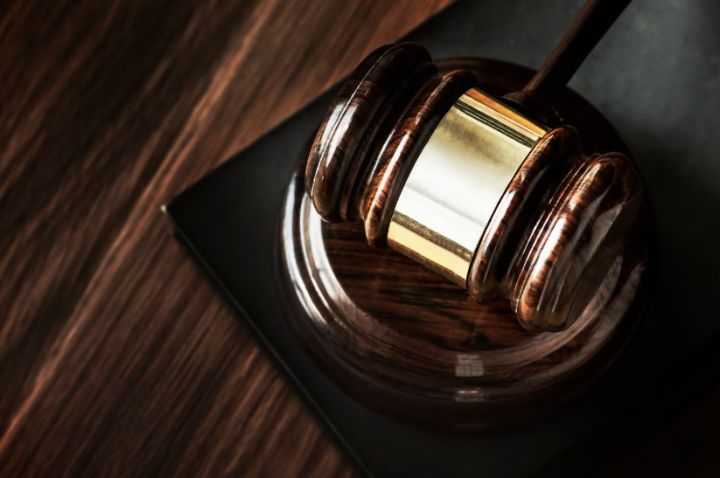 В ЛНР водителя, оставившего подростка инвалидом, посадили на полтора года