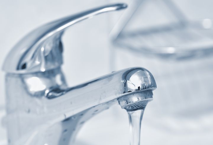 Сразу в нескольких городах ЛНР 27 апреля может пропасть вода 