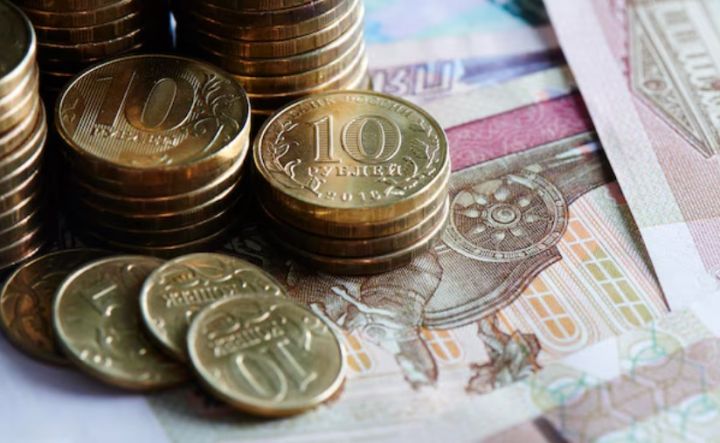 Житель ЛНР лишился более 4 млн рублей при попытке купить авто онлайн