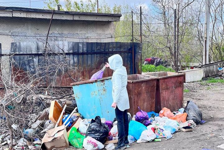 Краснодон «тонет» в мусоре: местные бьют тревогу
