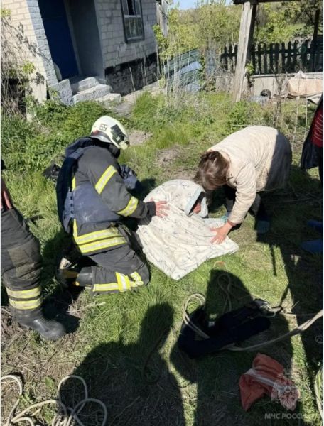 В ЛНР женщина упала в затопленный колодец