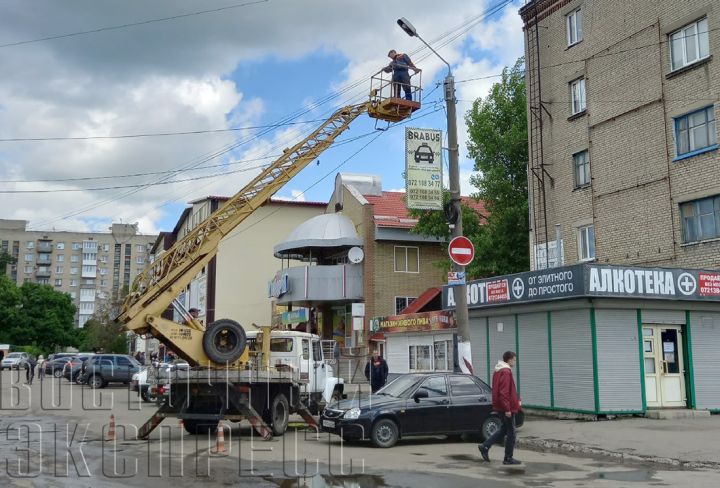 В центре Свердловска поменяли 28 фонарей
