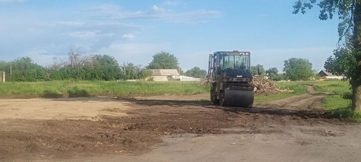 На детской площадке в посёлке №63 будет красиво и безопасно