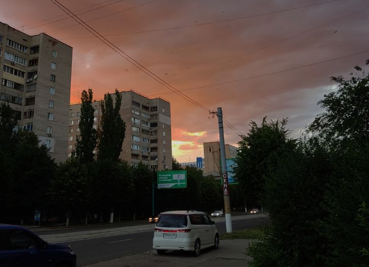 Всё ближе к +30: погода в ЛНР 6 июня будет в меру жаркой и слегка дождливой 