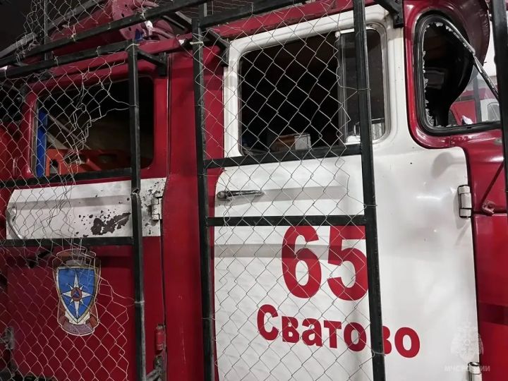 Беспилотник атаковал приехавших на тушение пожара в ЛНР спасателей 