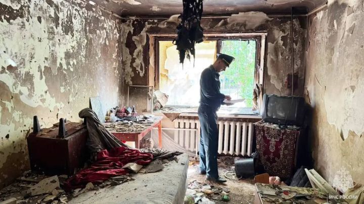 Курение в квартире закончилось трагедией: в Луганске женщина погибла из-за сигареты 