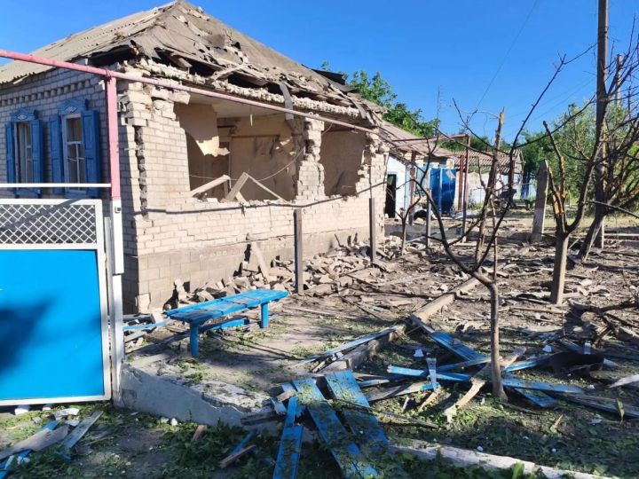 Разрушенные дома и пострадавшие мирные: в ЛНР отражена очередная атака БПЛА 