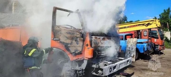 ВСУ бьют по гражданскому транспорту в ЛНР: зафиксированы очередные случаи 