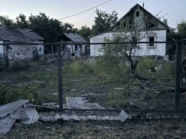 Ракета прилетела по Свердловску, БПЛА атаковал «Газель»: ЛНР опять под обстрелом
