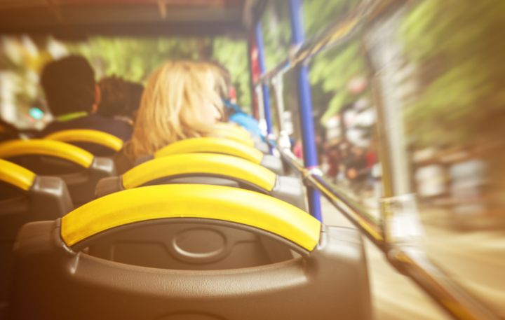 «В салоне +38»: луганчане жалуются на неработающие кондиционеры в автобусах после повышения стоимости проезда