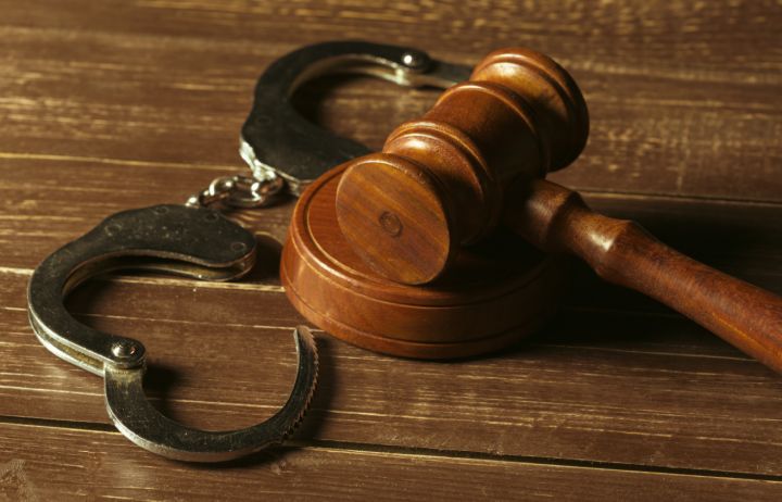 Мужчина в ЛНР отправил собственного племянника в реанимацию, накачав его наркотиками