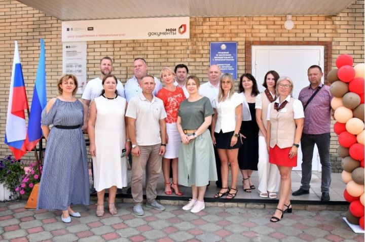 В Червонопартизанске открылось отделение МФЦ: что можно в нём оформить?