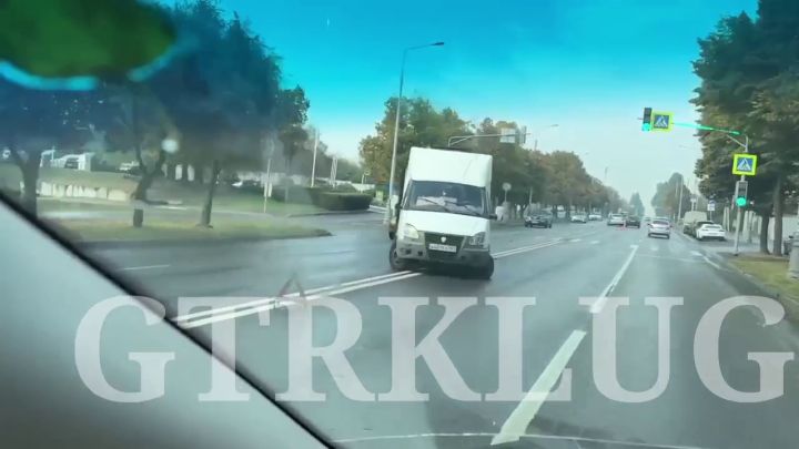 Утро в Луганске началось с серии ДТП: сразу на нескольких улицах произошли столкновения 