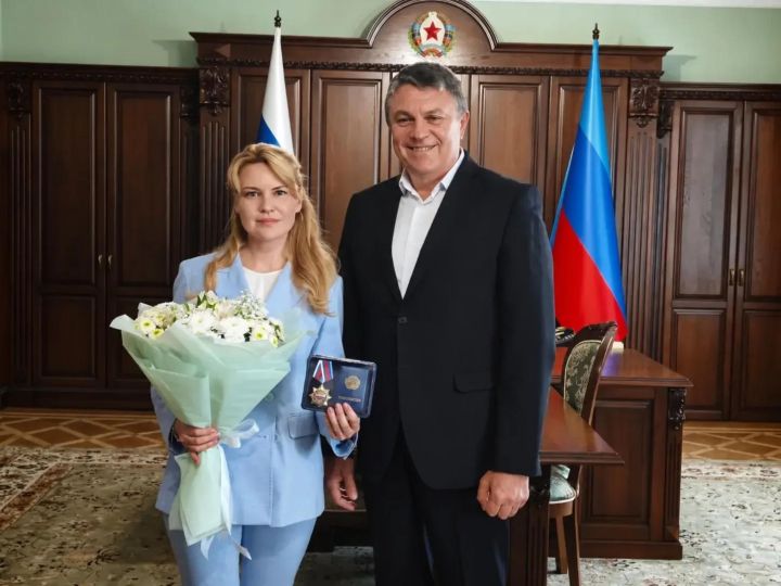 Лантратова ушла с поста сенатора России от ЛНР