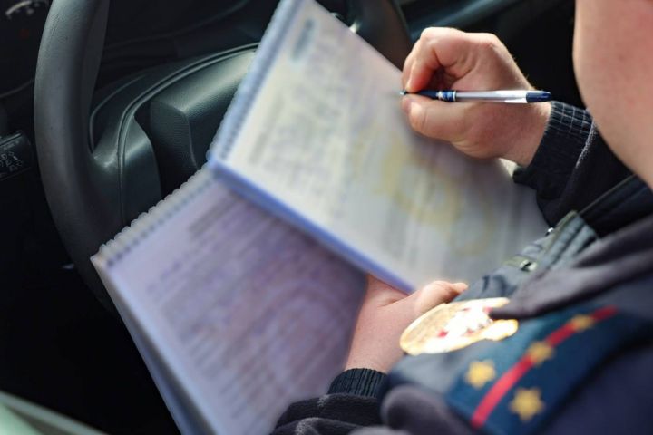 Скрытые камеры на дорогах: в Луганске заработали патрули ГИБДД, которые не так просто увидеть 