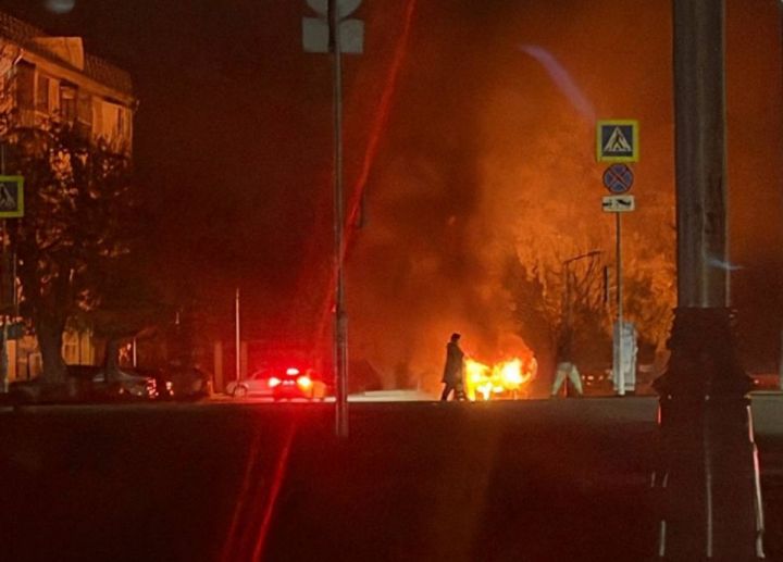В Луганске взорвался баллон с метаном в загоревшемся автомобиле