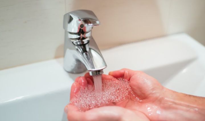 Кому в ЛНР могут отключить воду 26 октября? Список адресов