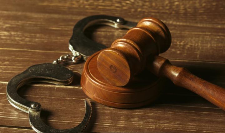 В Алчевске за призывы к насилию над полицейскими задержан парень