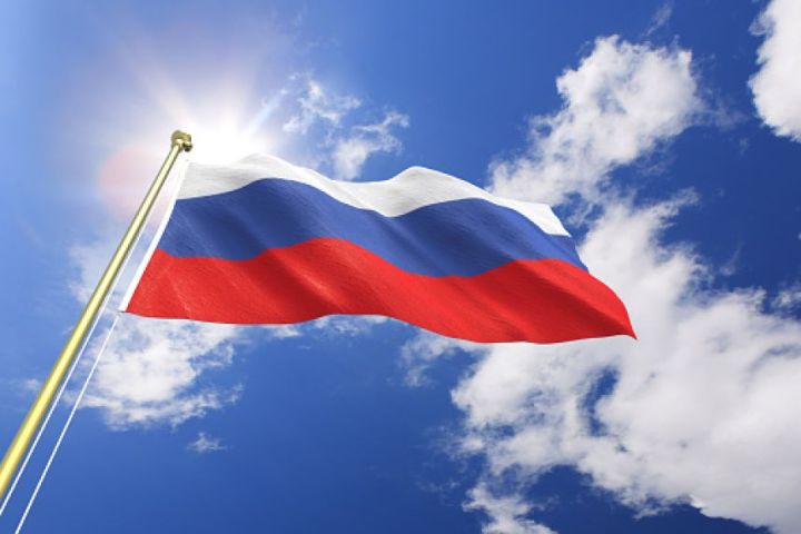 Пасечник: День России объединяет миллионы людей, чувствующих свою сопричастность к истории великой страны