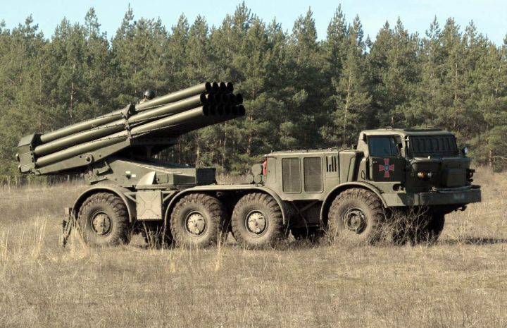 ВСУ обстреляли Стаханов и Криничное из «Урагана»: есть погибшие и пострадавшие