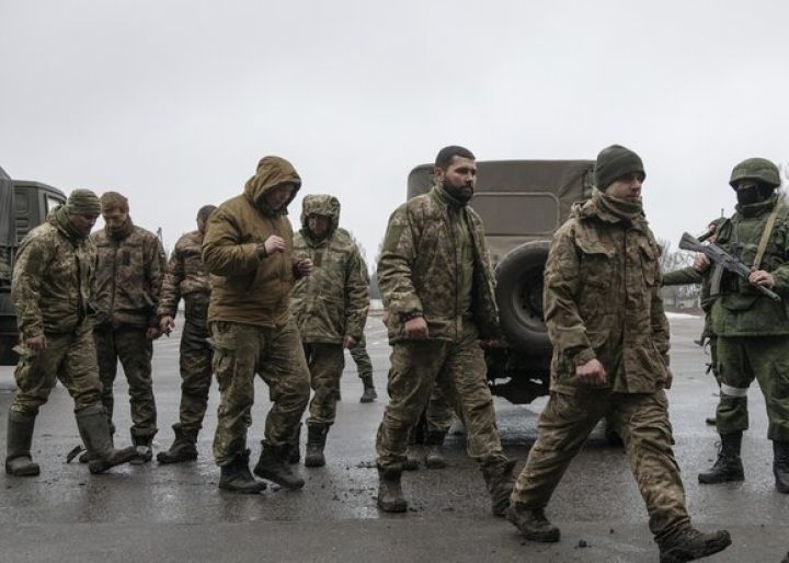Более 40 киевских боевиков сложили оружие в Горском и Золотом