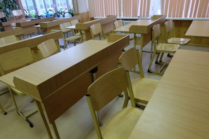 Славяносербская школа получит помощь от «Уралвагонзавода»