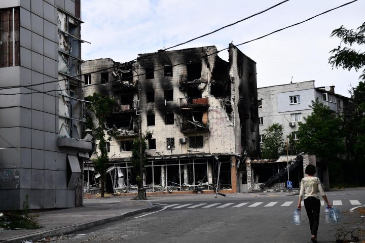 В Мариуполе несколько тысяч домов не подлежат восстановлению