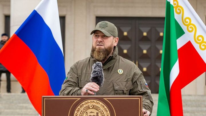 Кадыров награжден званием Герой Луганской Народной Республики