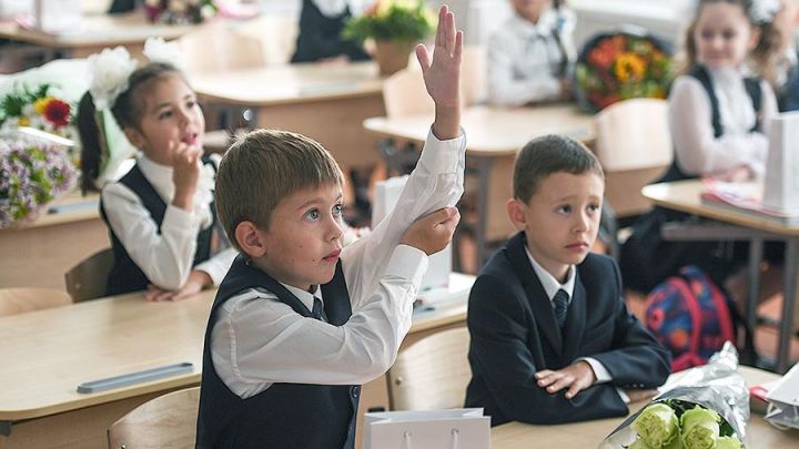 В школах ДНР возможно комбинированное обучение