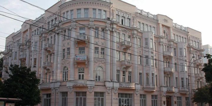 Почти полтысячи абитуриентов из Донбасса поступили в ЮФУ