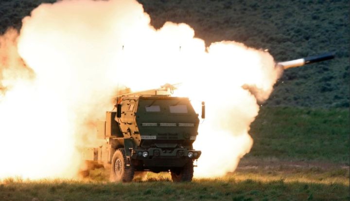 ВСУ выпустили по Первомайску ракеты из системы HIMARS