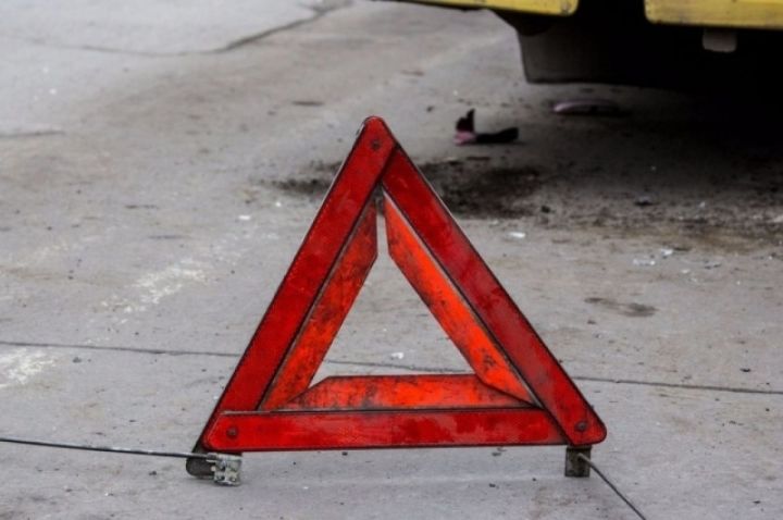 В Луганске московский автобус попал в ДТП