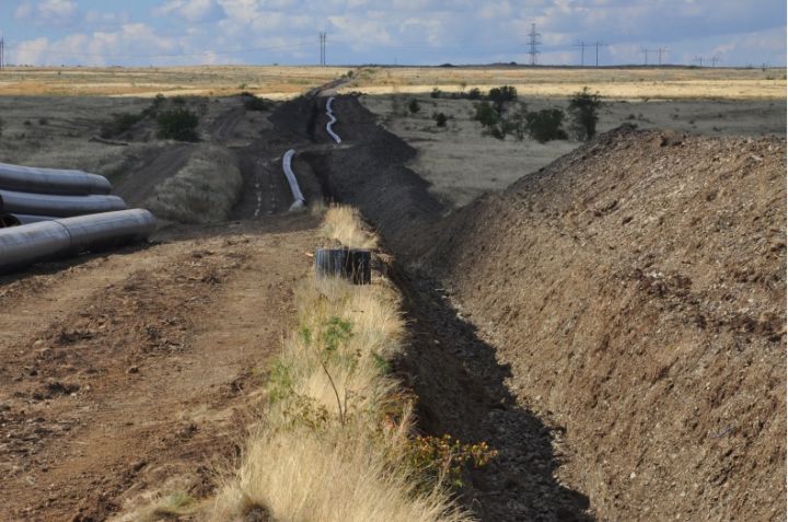 Работы на Володарском водопроводе в самом разгаре: поселки Свердловского района вскоре будут с водой