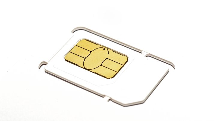 МКС начнет продажу SIM-карт с российским кодом