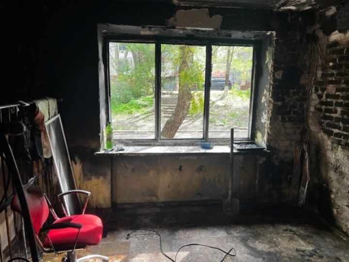 В Луганске горел многоквартирный дом