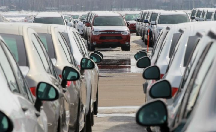 ЕЭС продлил срок временного ввоза авто до 31 января 2023 года