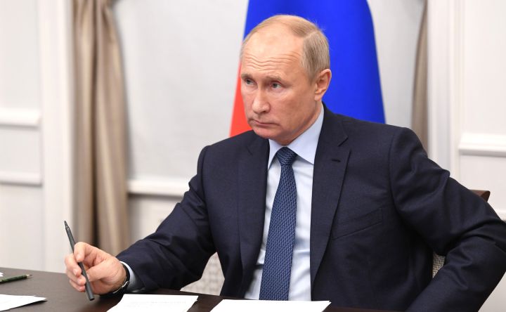 Путин подписал закон о принятии ЛНР в состав РФ
