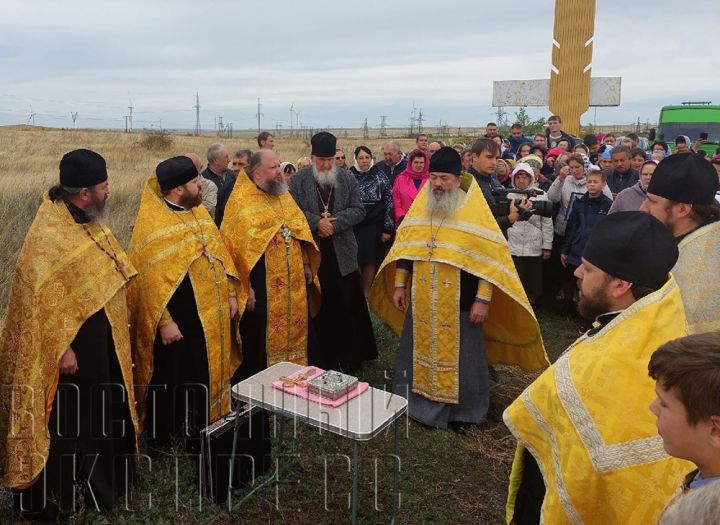 Крестный ход за мир прошёл в Свердловске