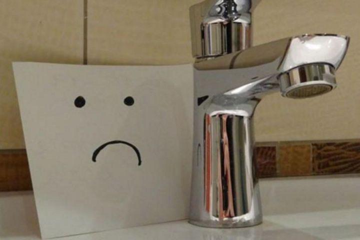 Часть Каменнобродского района Луганска осталась без воды на неопределенный срок