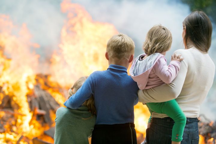 В Башкирии маленькая девочка спасла семью во время пожара