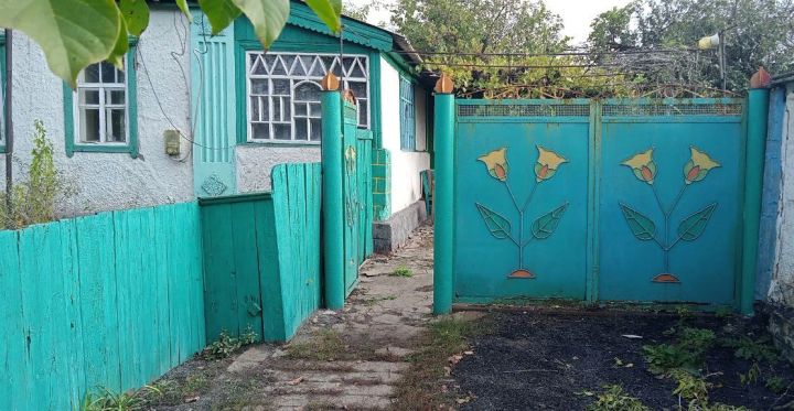 Три человека погибли на пожаре в Новоивановке