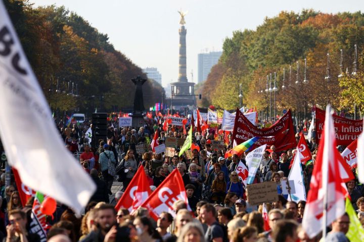 Жители Германии вышли на митинг против повышения цен на электроэнергию