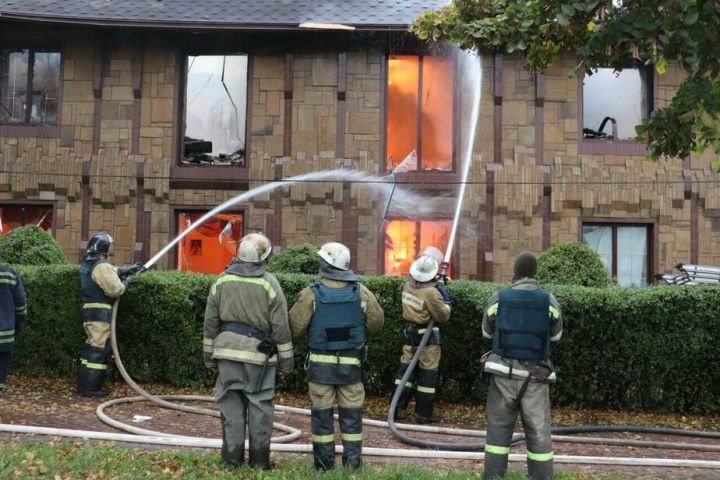 ВСУ уничтожили более 20 жилых домов в одном из городов ЛНР