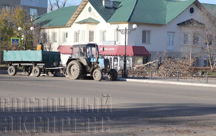 В Свердловске - осенние хлопоты