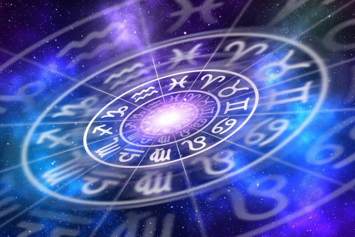 Гороскоп для всех знаков Зодиака на 2023 год: чего ожидать в новом году?