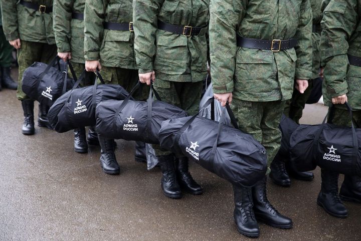 В Кремле опровергли слухи о второй волне частичной мобилизации в РФ