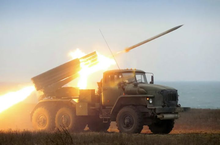 ВСУ выпустили 40 ракет по центру Донецка из реактивной системы огня «Град»