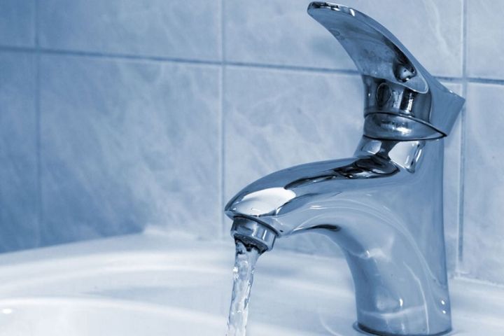 Часть Краснодонского района осталась без воды до вечера 13 марта
