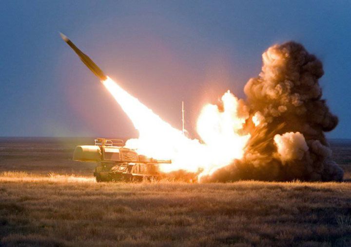 ВСУ обстреляли Красный Луч: по городу выпустили шесть ракет HIMARS